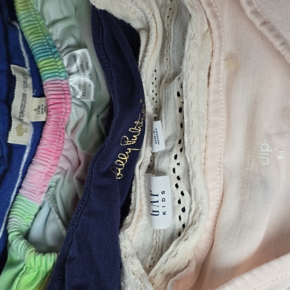 Colorful Summer Girls Graphic and Patterned Tops Set - LOT of 8 - Picture 3 of 11